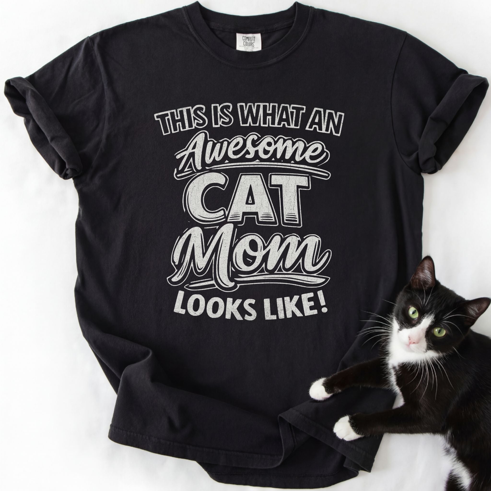 Awesome Cat Mom T-Shirt