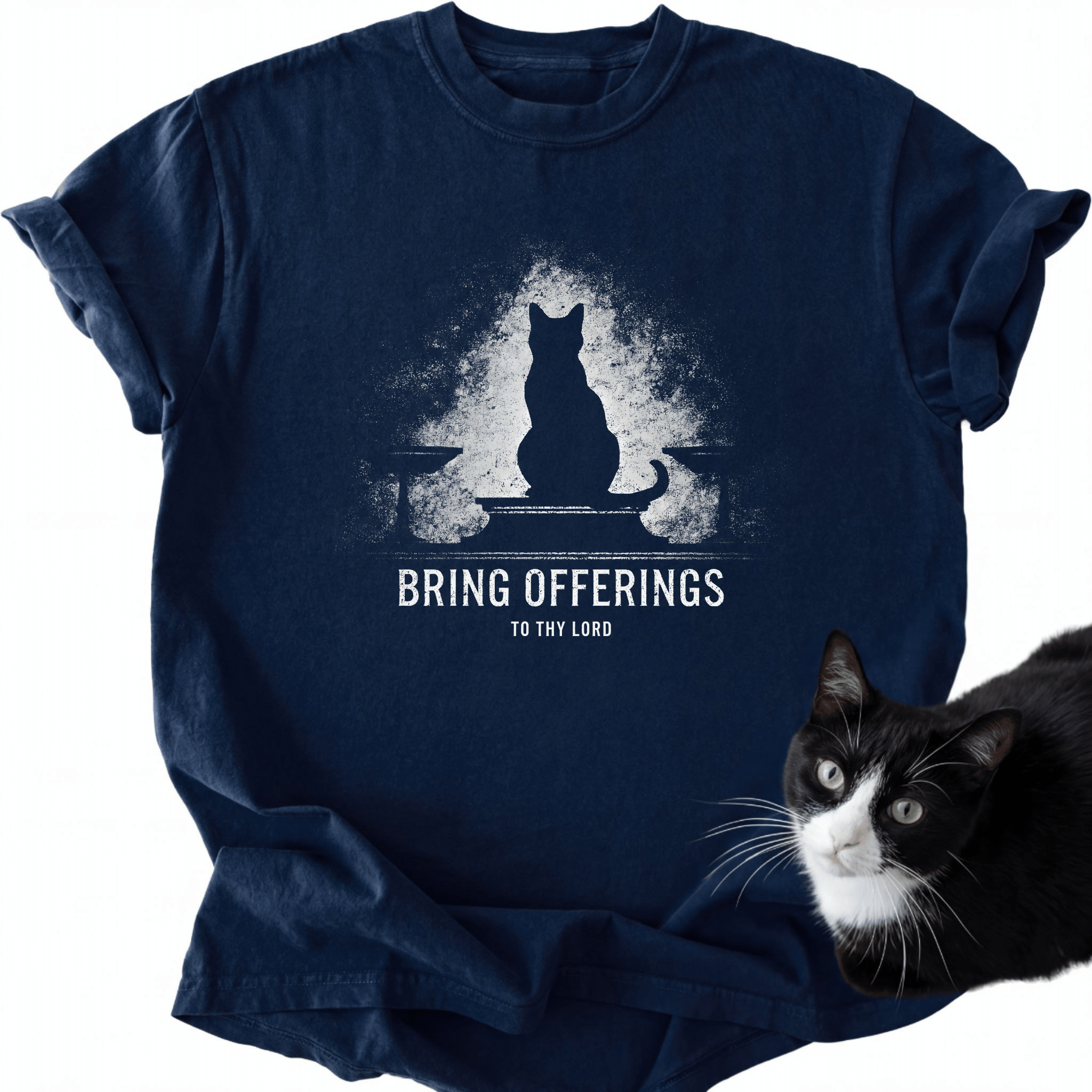 Navy blue garment-dyed cotton cat lover graphic tee